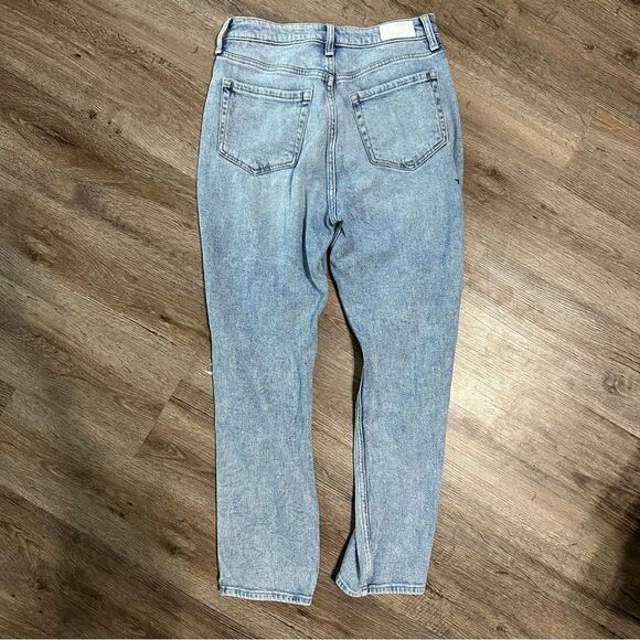Hollister Ultra High-Rise Mom Jeans Vintage Stretch Denim Size 5 Short Women 27 - Picture 6 of 6